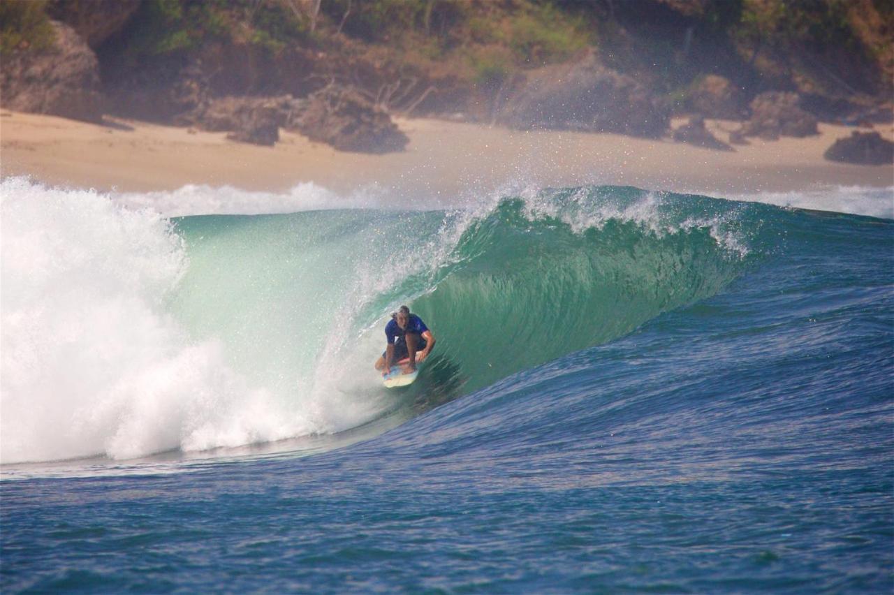 Whales And Waves Hotell Lemonga Eksteriør bilde
